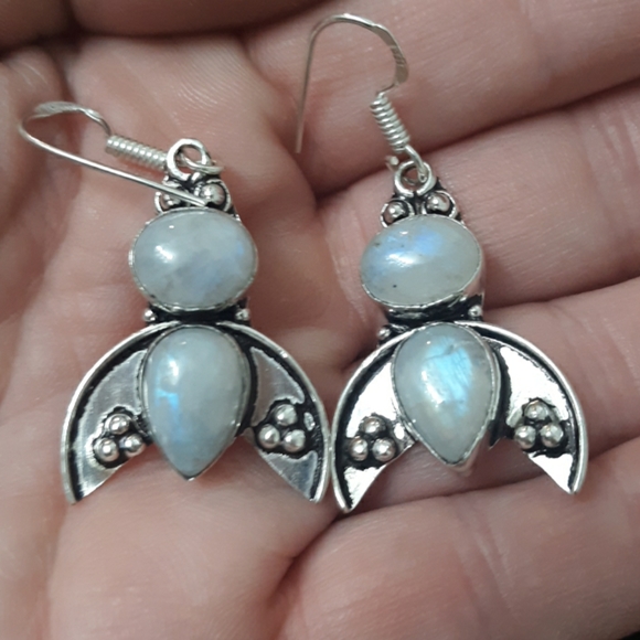 New Rainbow Moonstone Silver Earrings. - Picture 1 of 8